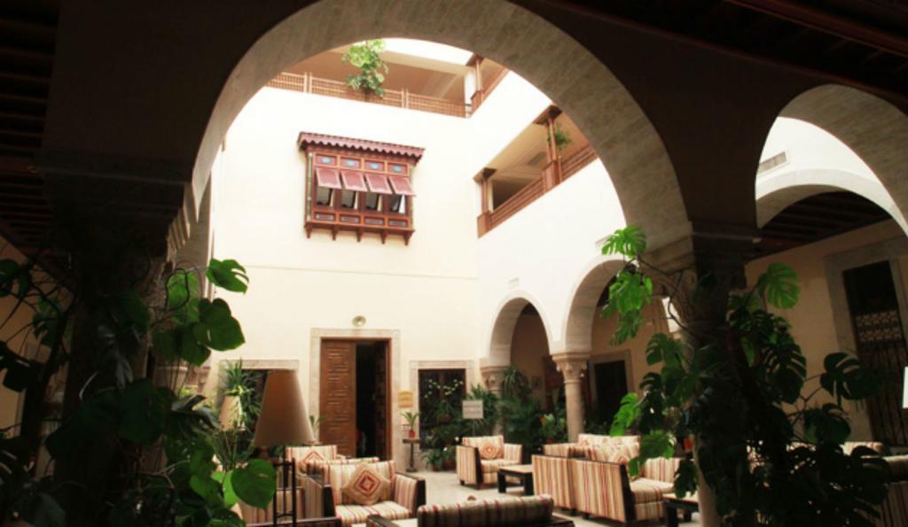 Hotel Borj Dhiafa Sfax Exterior foto